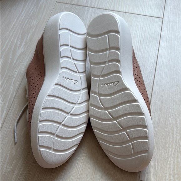 Clarks Blush Perforated Casual Shoes - Picture 6 of 8